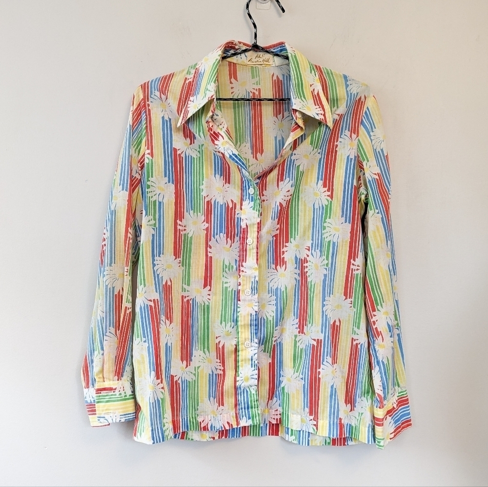 Vintage 70s Daisy Print Striped Button-up Top Dagger Collar